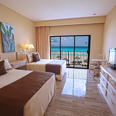 The Royal Islander - An All Suites Resort-3