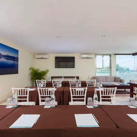Hotel The Palm (Adults Only)-3