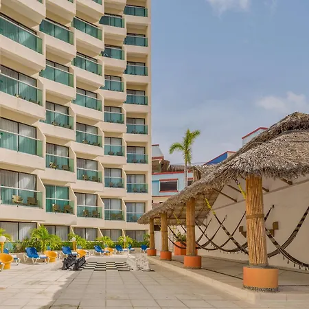 Copacabana Beach Hotel Acapulco-3