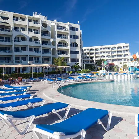 Aquamarina Beach Hotel-2