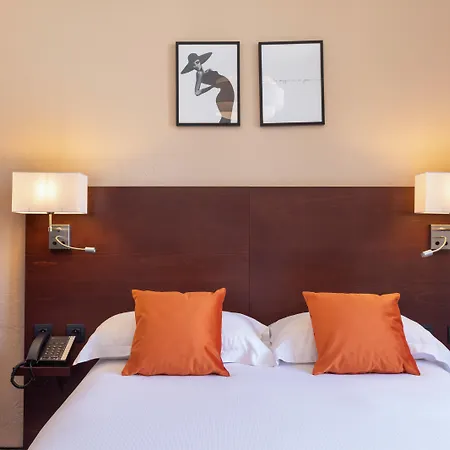 Best Western Hotel Des Orangers Cannes-3