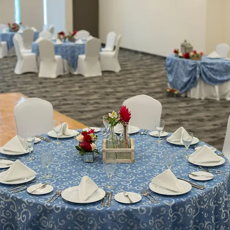 Real Inn Cancún-2