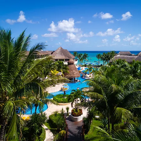 The Reef Coco Beach Resort & Spa-3