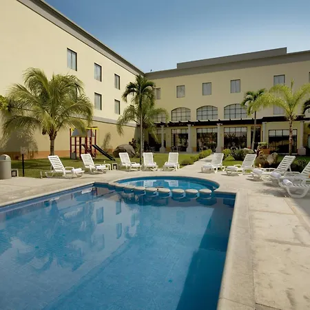 Fiesta Inn Colima-3
