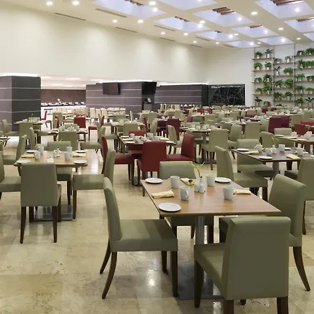 Real Inn Tijuana by Camino Real Hoteles-3