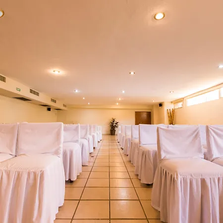 Costa De Oro Beach Hotel-3