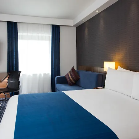 Holiday Inn Express London-Wimbledon-South, An Ihg Hotel-3