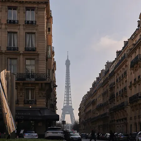 Plaza Tour Eiffel-3