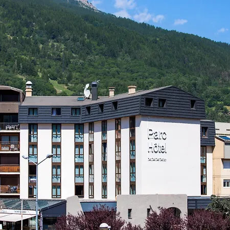 Sowell Hotels Le Parc & Spa-3