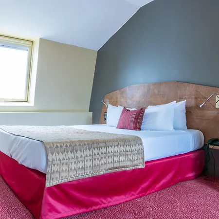 Posy Hotel By Happyculture-3
