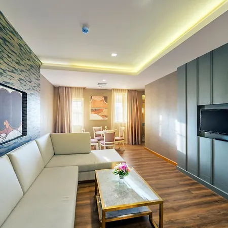 Royal Rattanakosin Hotel - Near Grand Palace & Khaosan Road-2