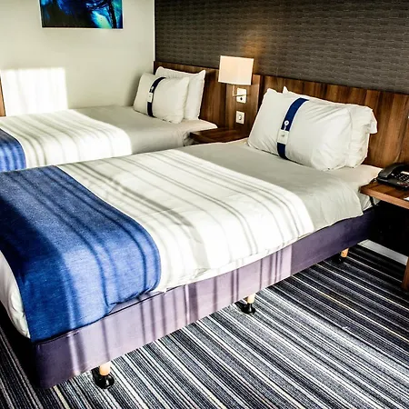 Holiday Inn Express Manchester City Centre By Ihg-2
