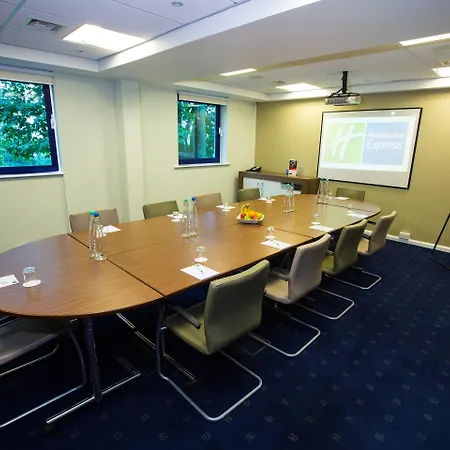 Holiday Inn Express London Stratford By Ihg-2