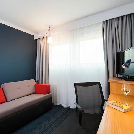 Holiday Inn Express Hemel Hempstead By Ihg-2