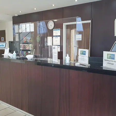 The Duxford Hotel Cambridge South M11 Jct 10-2