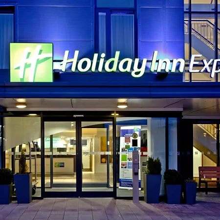 Holiday Inn Express Birmingham South A45, An Ihg Hotel-3