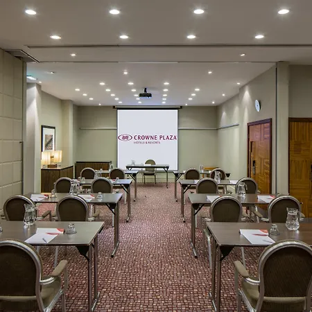 Crowne Plaza Reading-3
