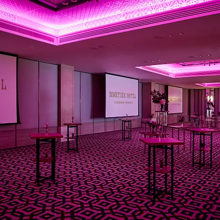 Montien Hotel Surawong Bangkok-2