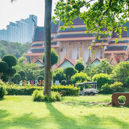 Grand Jomtien Palace Hotel-2