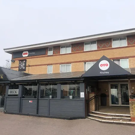 Oyo Flagship London Finchley-3