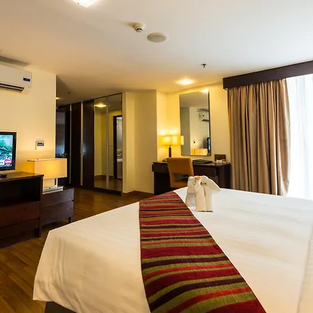 Lohas Residences Sukhumvit 2-2
