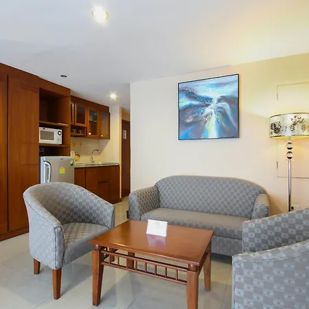 Bally Suite Sukhumvit-3