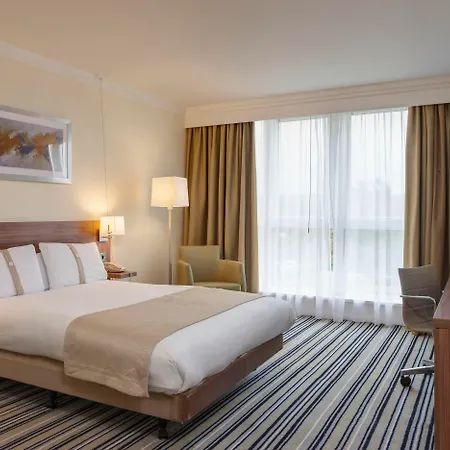 Holiday Inn Ashford Central By Ihg-2