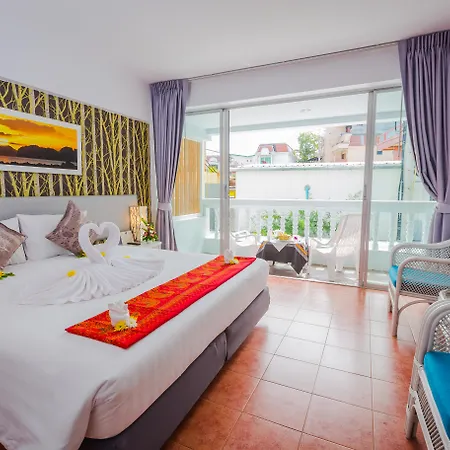 On Hotel Phuket - Sha-3