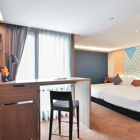 Rakyim Siam - Sukhumvit 15-3