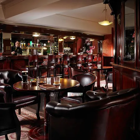 Buswells Hotel-3