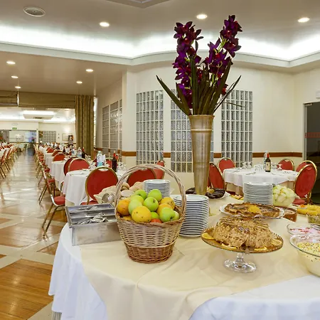 Hotel Cinquentenario & Conference Center-3