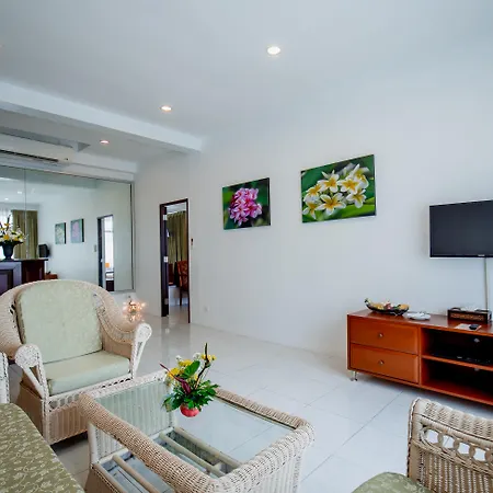 Hyton Leelavadee Hotel-3