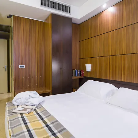 Hotel Carrobbio-2
