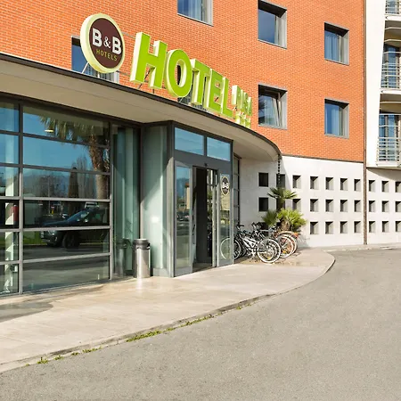 B&B Hotel Pisa Airport-2