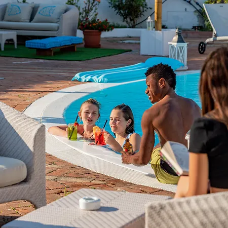 Lh Hotel La Funtana - Adults Only-3
