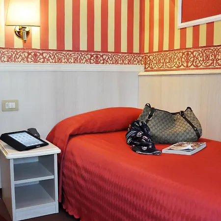 Hotel Garda-2