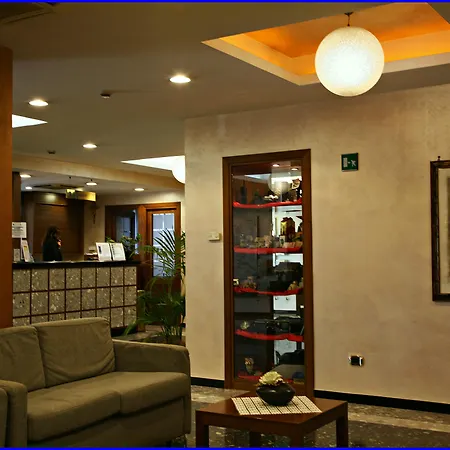Hotel Meeting-3
