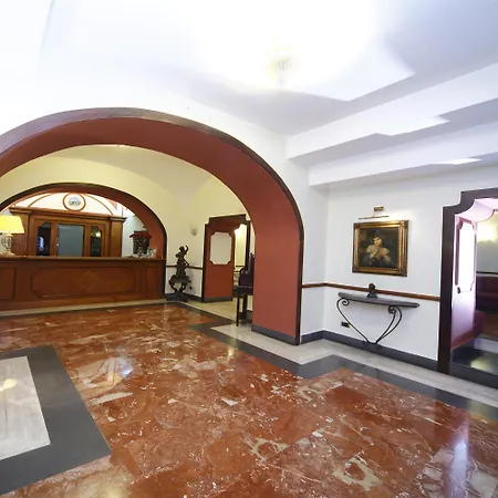 Hotel La Pace-2