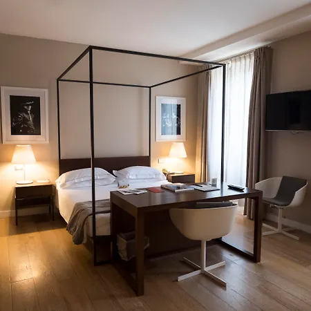 Escalus Luxury Suites Verona-2