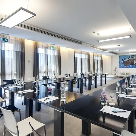Smy Aran Blu Roma Mare (Adults Only)-2