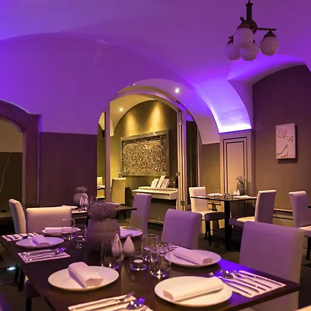 Hotel U Krize-2