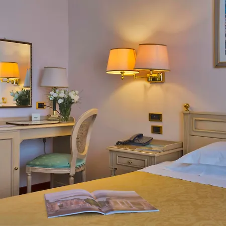 Grand Hotel Villa Politi-2