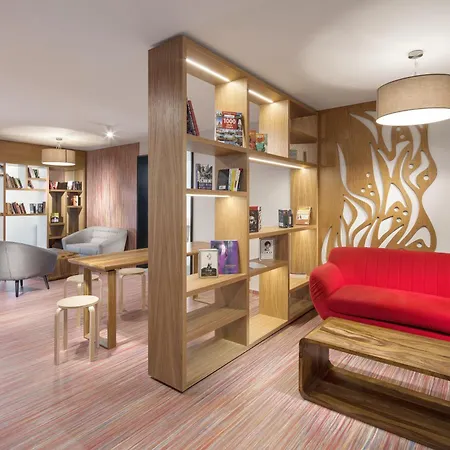 Comfort Hotel Prague City-2