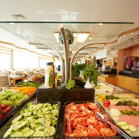 Ilkbal Deluxe Hotel &Spa Istanbul-3