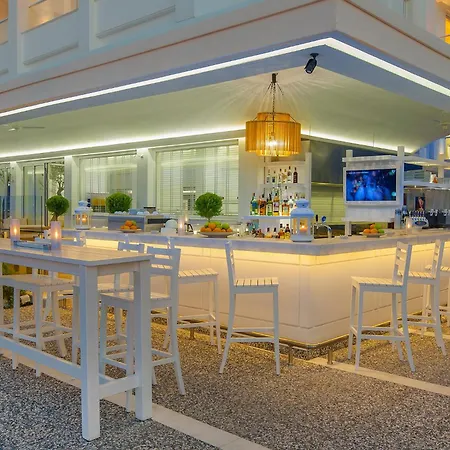 The Beachfront Hotel Adult Only 16 Plus-2