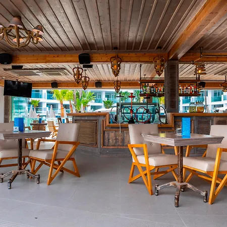 Limanaki Beach Hotel & Suites-3