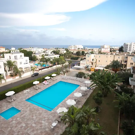 Debbiexenia Hotel Apartments-2