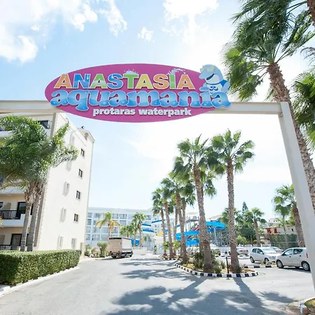 Anastasia Waterpark Beach Resort-3