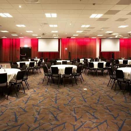 Clarion Hotel Sense-2