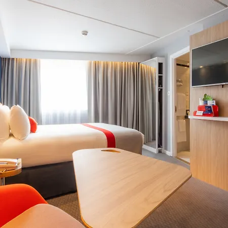 Holiday Inn Express Glasgow City Theatreland By Ihg-3